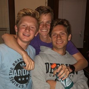 Meet your Posher, Callaway